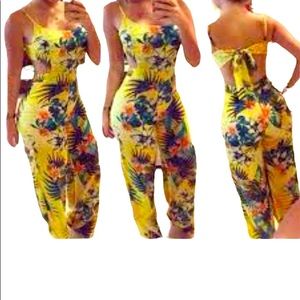 Sexy bow knot flower printed backless jumpsuit.